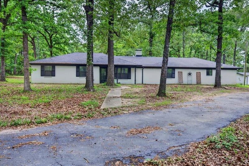 1051 County Road 2620, Mineola TX 75773