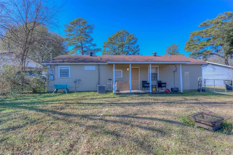 9403 Woodcrest Drive, Shreveport LA 71118 - Photo 11