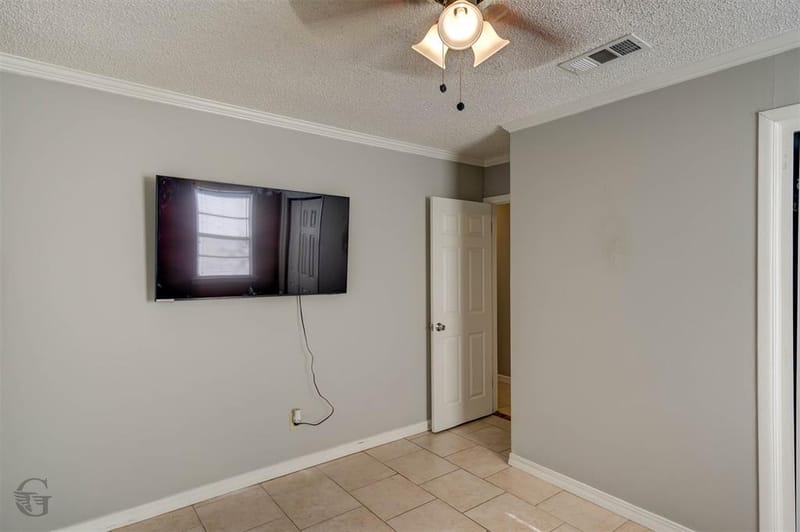 9403 Woodcrest Drive, Shreveport LA 71118 - Photo 8