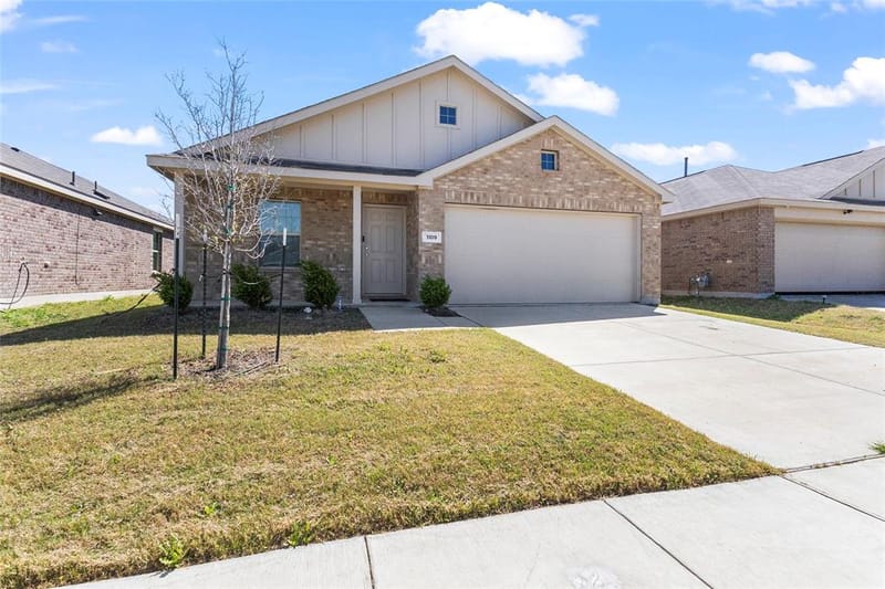 1109 Odlozil Lane, Ennis TX 75119 - Photo 3
