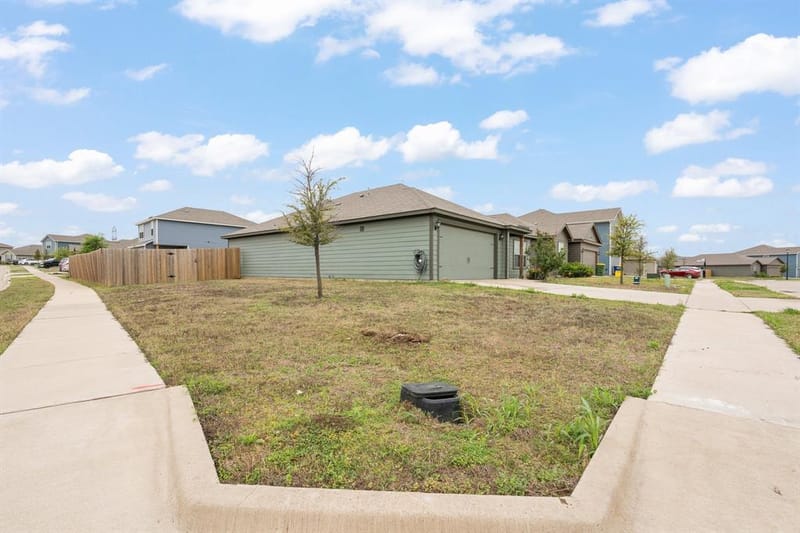 116 Austin Avenue, Venus TX 76084 - Photo 3