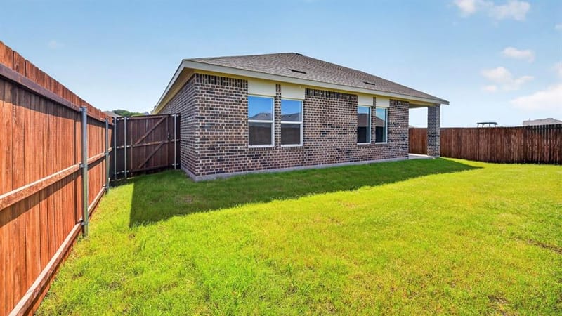 4110 Olivia Lane, Sanger TX 76266 - Photo 4