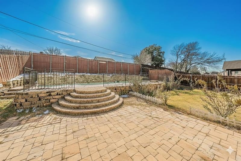 2322 Wilmette Drive, Arlington TX 76018 - Photo 32