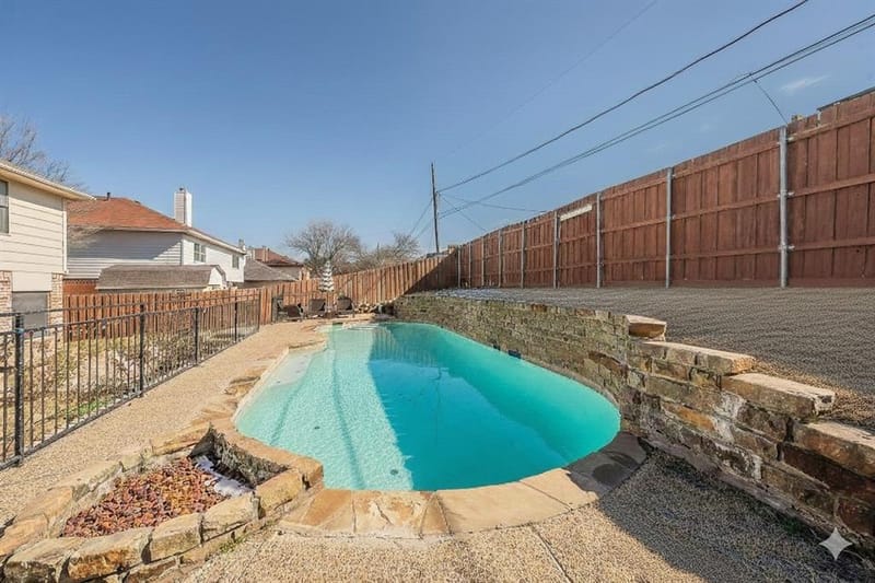 2322 Wilmette Drive, Arlington TX 76018 - Photo 33