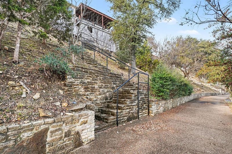 7006 Stone Bluff Court, Granbury TX 76048 - Photo 31