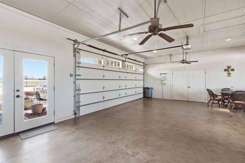 3601 Springfield Road, Springtown TX 76082 - Photo 17