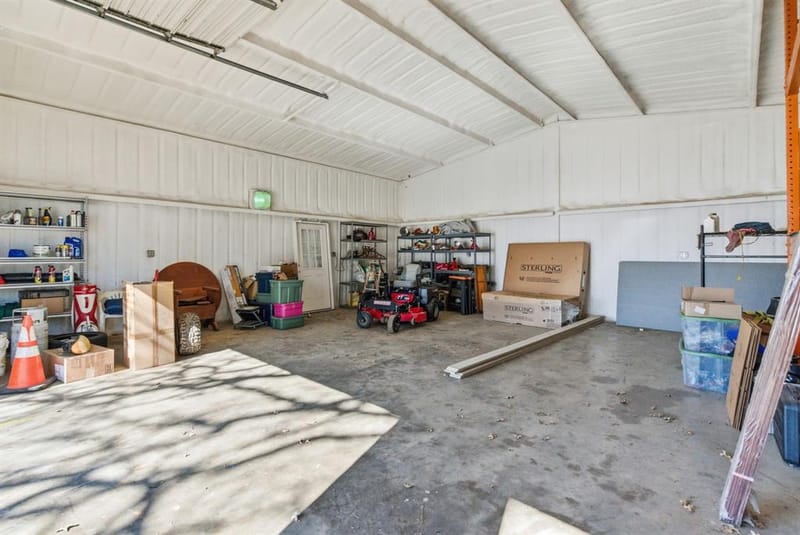 3601 Springfield Road, Springtown TX 76082 - Photo 28