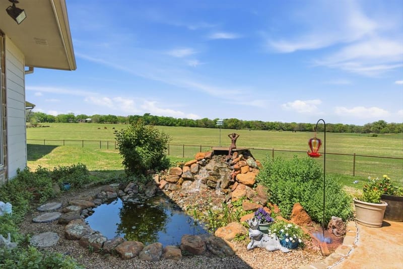 3601 Springfield Road, Springtown TX 76082 - Photo 37