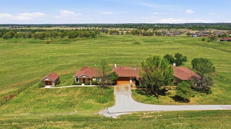 3601 Springfield Road, Springtown TX 76082 - Photo 40