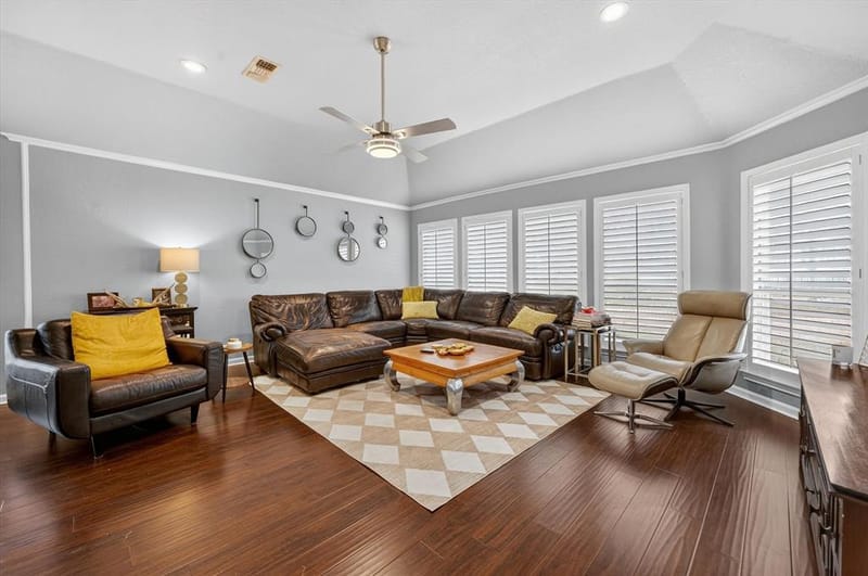 3211 Summergrove Drive, Arlington TX 76001 - Photo 16