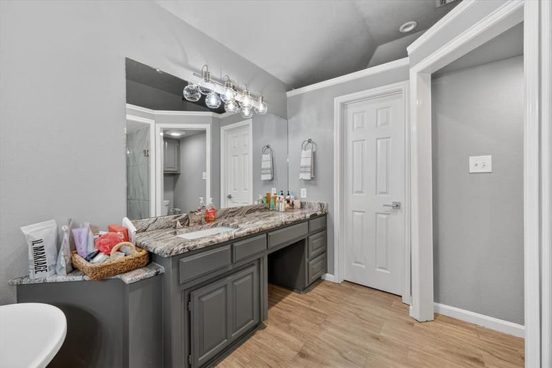 3211 Summergrove Drive, Arlington TX 76001 - Photo 34