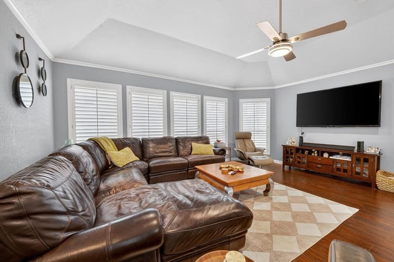 3211 Summergrove Drive, Arlington TX 76001 - Photo 19