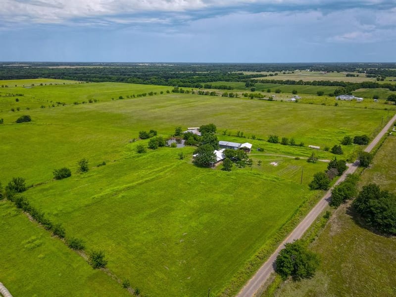 6482 County Road 4700, Commerce TX 75428 - Photo 16