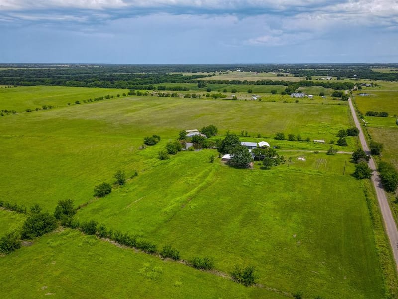 6482 County Road 4700, Commerce TX 75428 - Photo 15