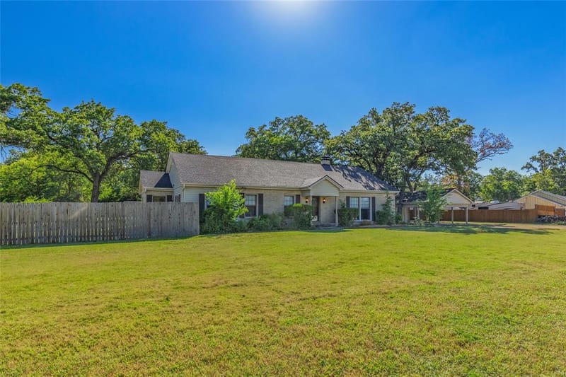 6304 Joe Ramsey Boulevard E, Greenville TX 75402 - Photo 3