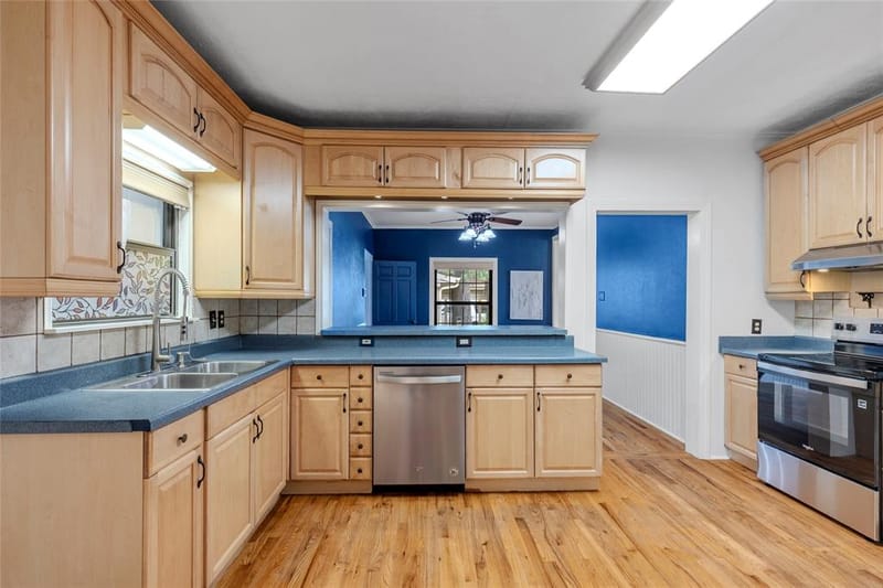 6304 Joe Ramsey Boulevard E, Greenville TX 75402 - Photo 9