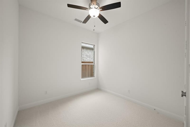 1540 Euclid Alley, Corinth TX 76208 - Photo 35