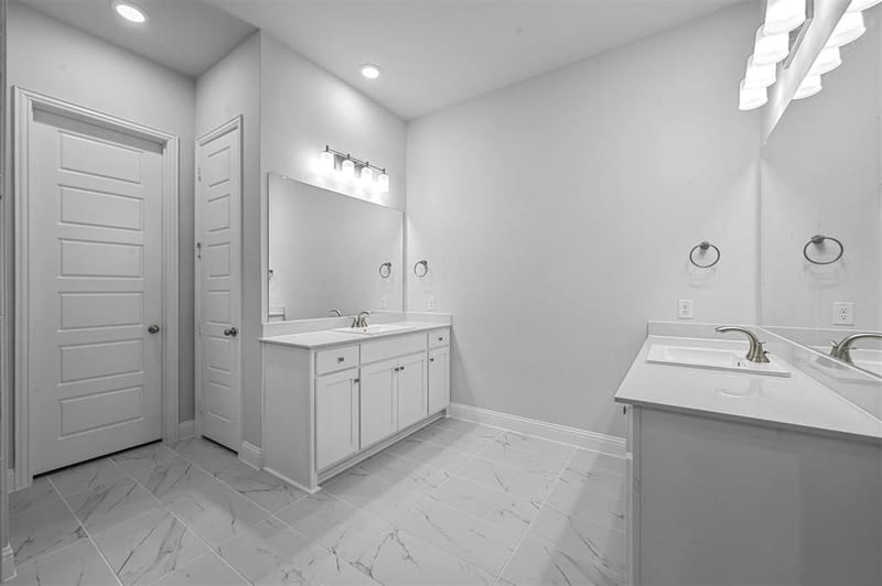 2210 Balboa Drive, Rowlett TX 75088 - Photo 14