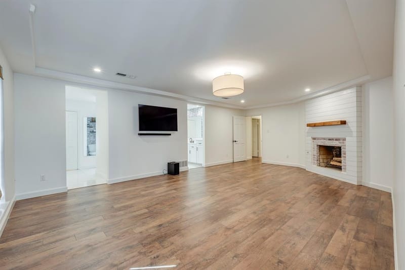 501 N Havenwood Lane, Fort Worth TX 76112 - Photo 23