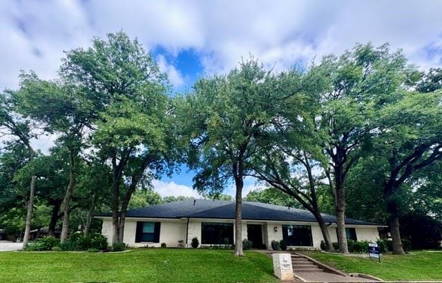 501 N Havenwood Lane, Fort Worth TX 76112 - Photo 2