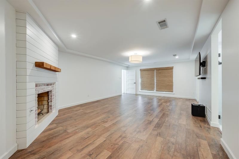 501 N Havenwood Lane, Fort Worth TX 76112 - Photo 22
