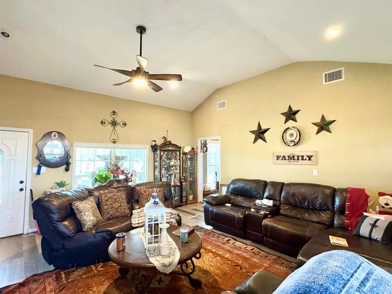 636 County Road 1535, Bonham TX 75418 - Photo 6