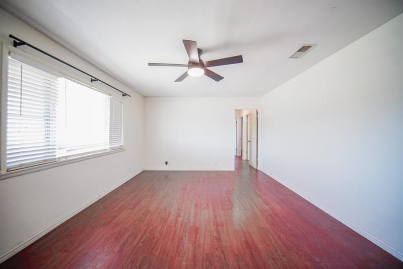 202 N 10th Street, Jacksboro TX 76458 - Photo 5