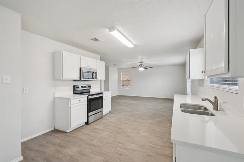 2121 Franks Street, Fort Worth TX 76177 - Photo 9