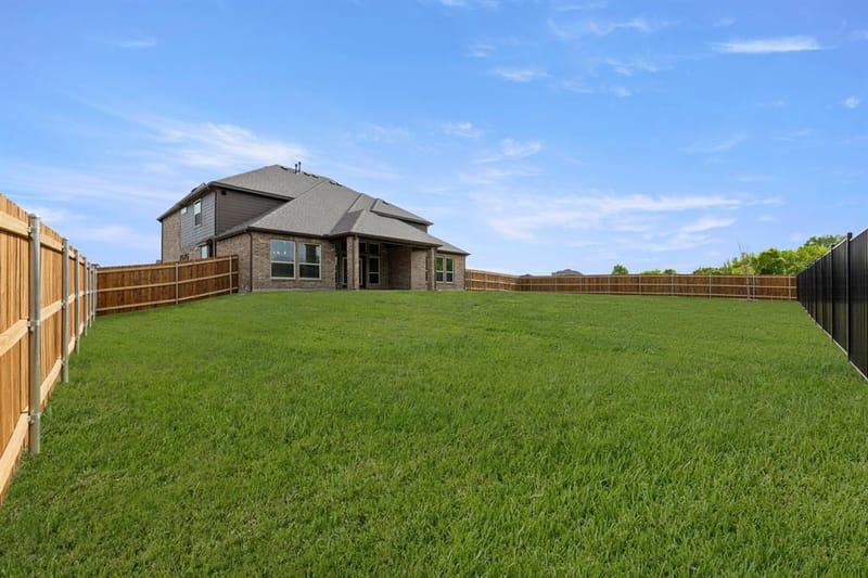 411 Hidden Lakes Drive, DeSoto TX 75115 - Photo 4