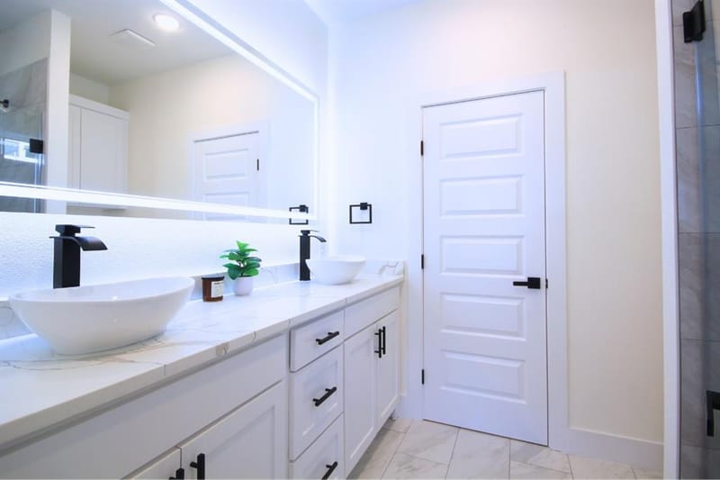 5824 Plum Dale Road, Dallas TX 75241 - Photo 26