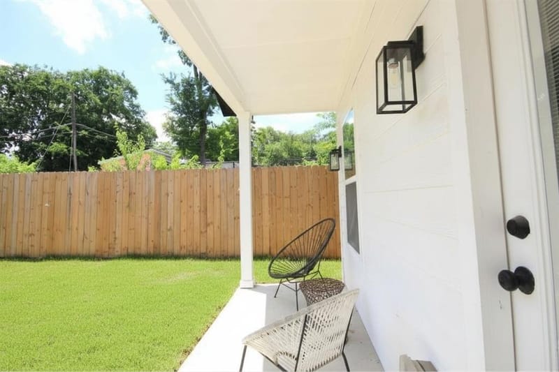 5824 Plum Dale Road, Dallas TX 75241 - Photo 34