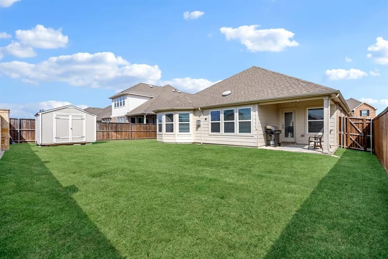 1612 Millican Lane, Aubrey TX 76227 - Photo 32