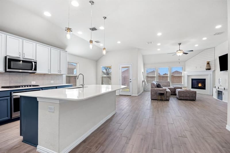 1612 Millican Lane, Aubrey TX 76227 - Photo 8