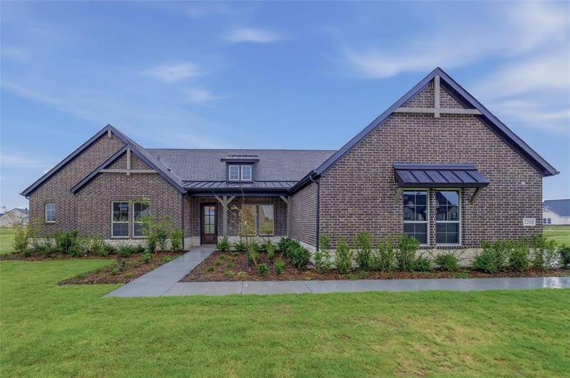2208 Continent Court, Krum TX 76249 - Photo 3