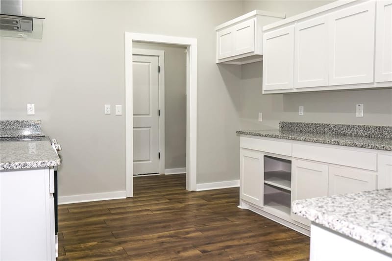 410 Simpson, Southmayd TX 75092 - Photo 8
