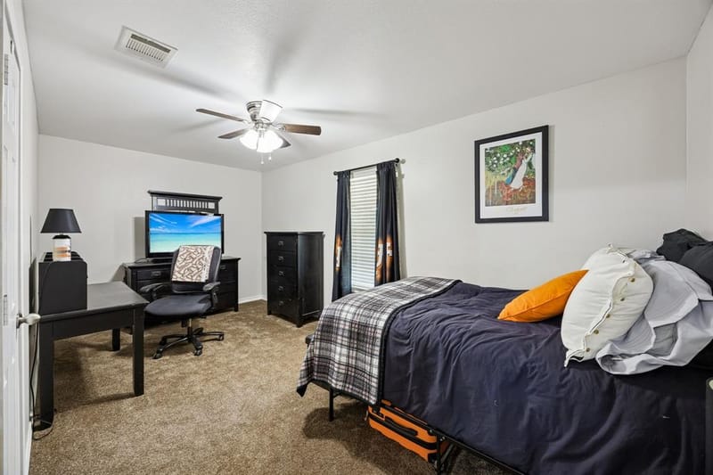 805 Phillips Street, Cleburne TX 76033 - Photo 13