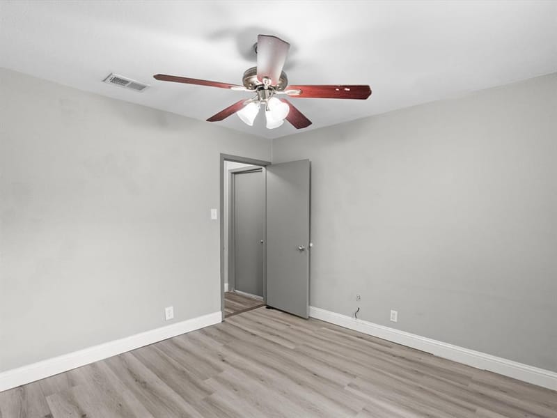 5981 Arapaho Road # 303, Dallas TX 75248 - Photo 13