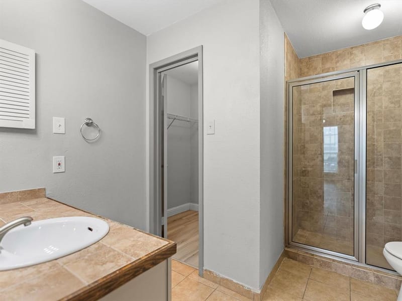 5981 Arapaho Road # 303, Dallas TX 75248 - Photo 19