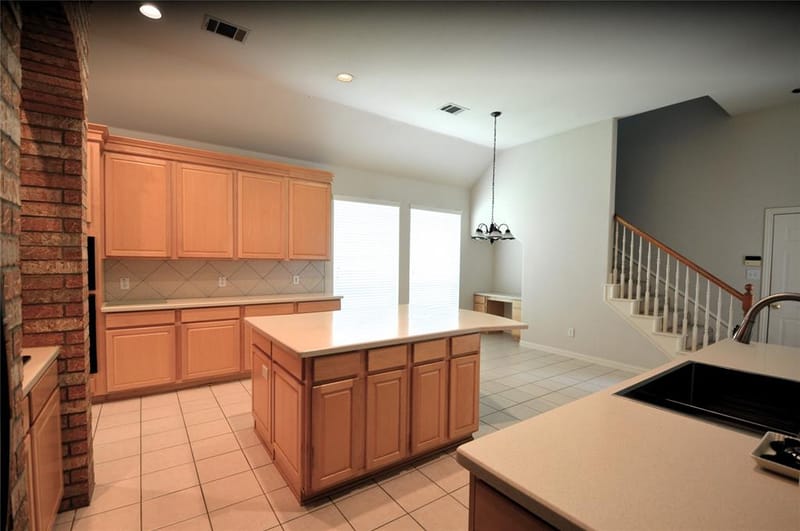 1120 Surrey Lane, Allen TX 75013 - Photo 11