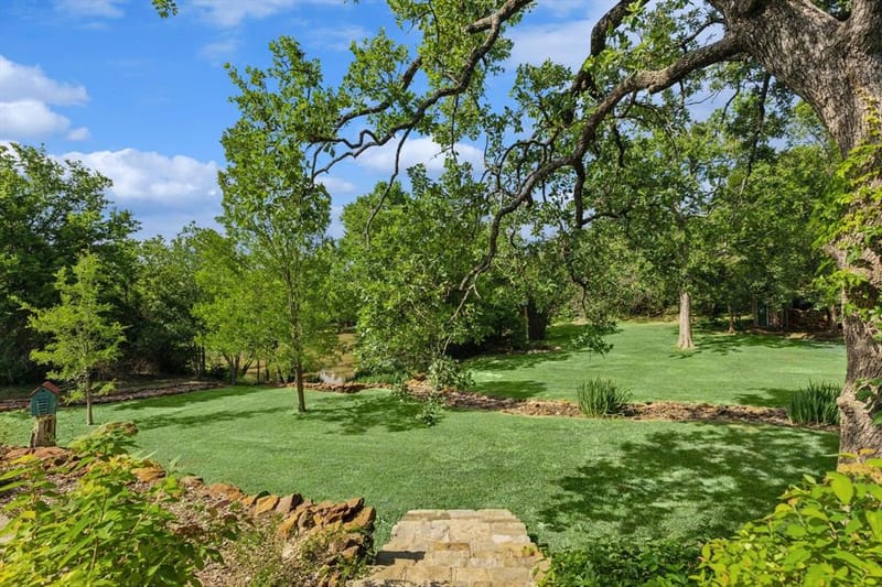 525 E Hickory Hill Road, Argyle TX 76226 - Photo 34