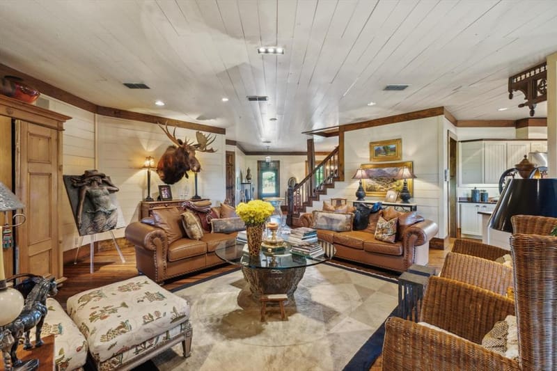 525 E Hickory Hill Road, Argyle TX 76226 - Photo 10