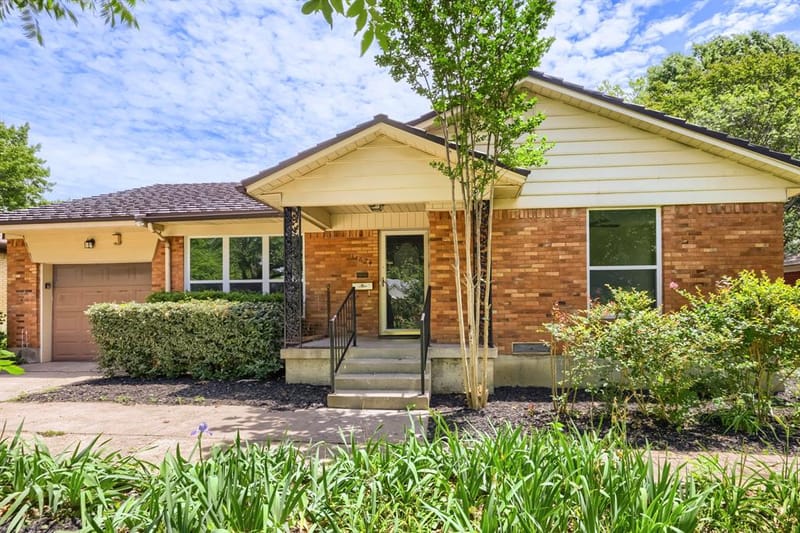 11624 Tuscany Way, Dallas TX 75218 - Photo 2