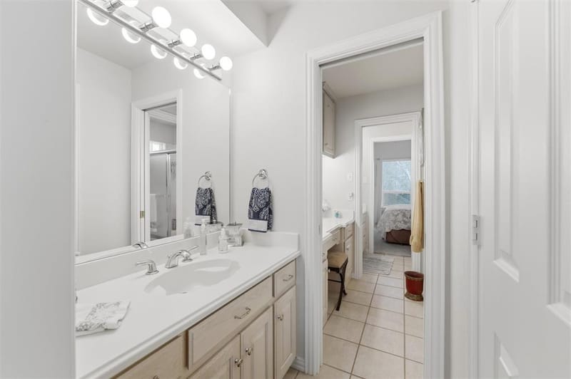 803 Glen Abbey Drive, Mansfield TX 76063 - Photo 19