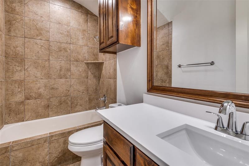 10009 Allen Mill Court, Fort Worth TX 76135 - Photo 23