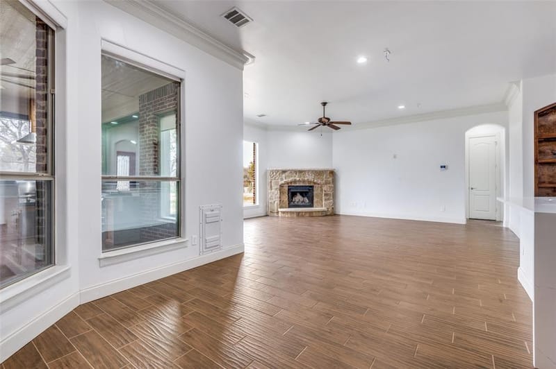 10009 Allen Mill Court, Fort Worth TX 76135 - Photo 19