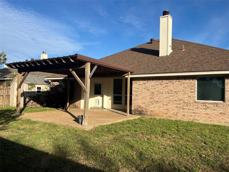 221 Rose Avenue, Cleburne TX 76033 - Photo 6