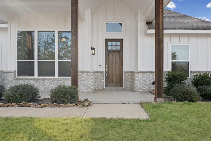 1045 Churchill Lane, Millsap TX 76066 - Photo 9