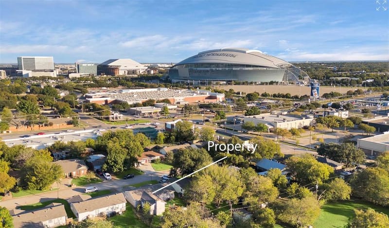 1110 Park Street, Arlington TX 76011 - Photo 2