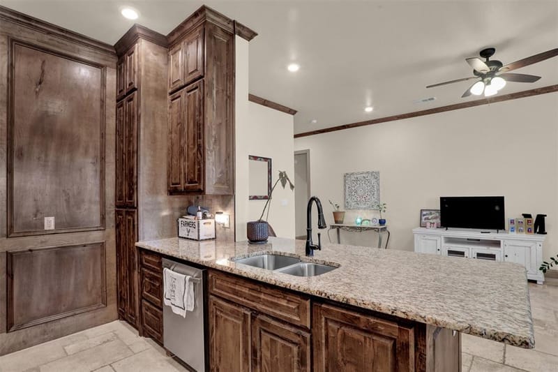 231 Orduna Street, Trenton TX 75490 - Photo 9