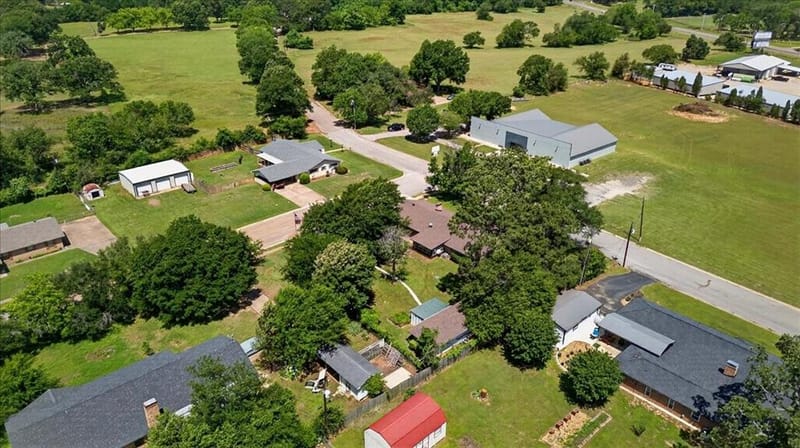 201 Colonial Circle, Athens TX 75751 - Photo 34